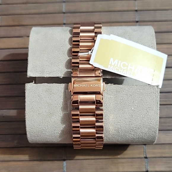 Michael Kors Lexington Rose Gold-Tone Watch - Picture 3 of 8